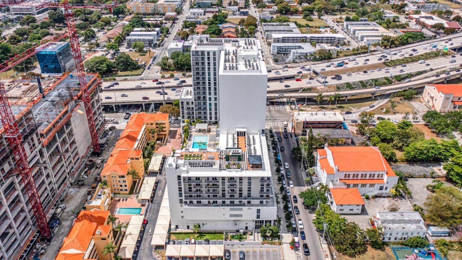 Modern Unit In The Heart Of Downtown Miami With Free Parkingアパートメント エクステリア 写真