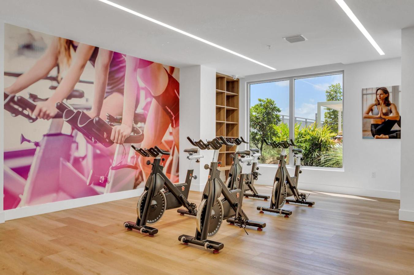 Modern Unit In The Heart Of Downtown Miami With Free Parkingアパートメント エクステリア 写真