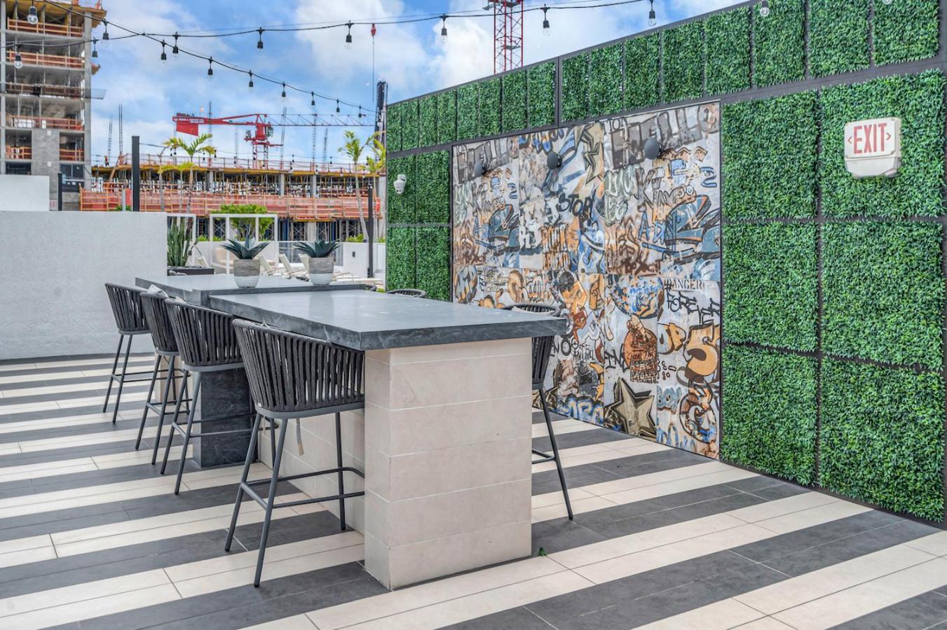 Modern Unit In The Heart Of Downtown Miami With Free Parkingアパートメント エクステリア 写真