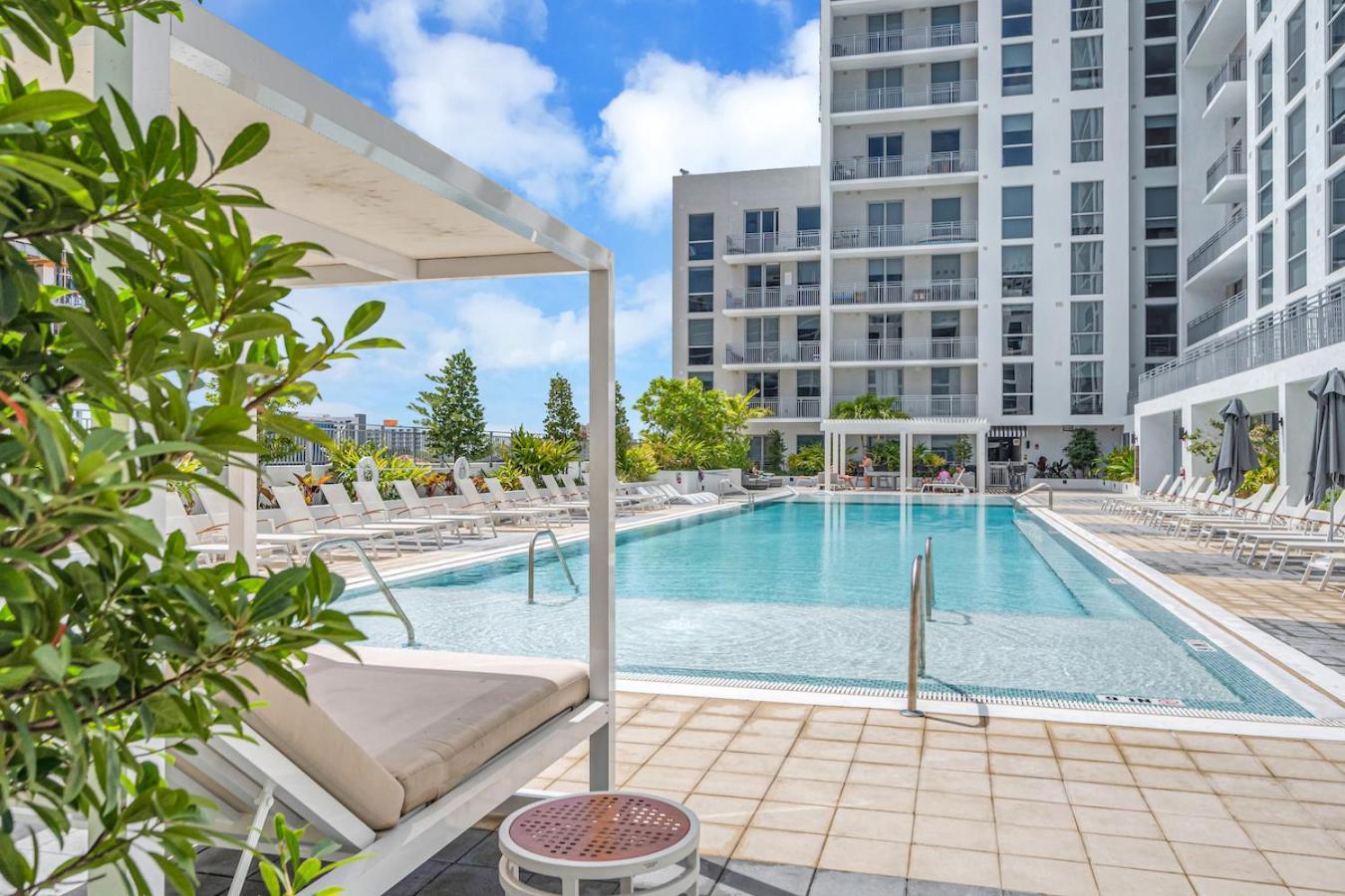 Modern Unit In The Heart Of Downtown Miami With Free Parkingアパートメント エクステリア 写真