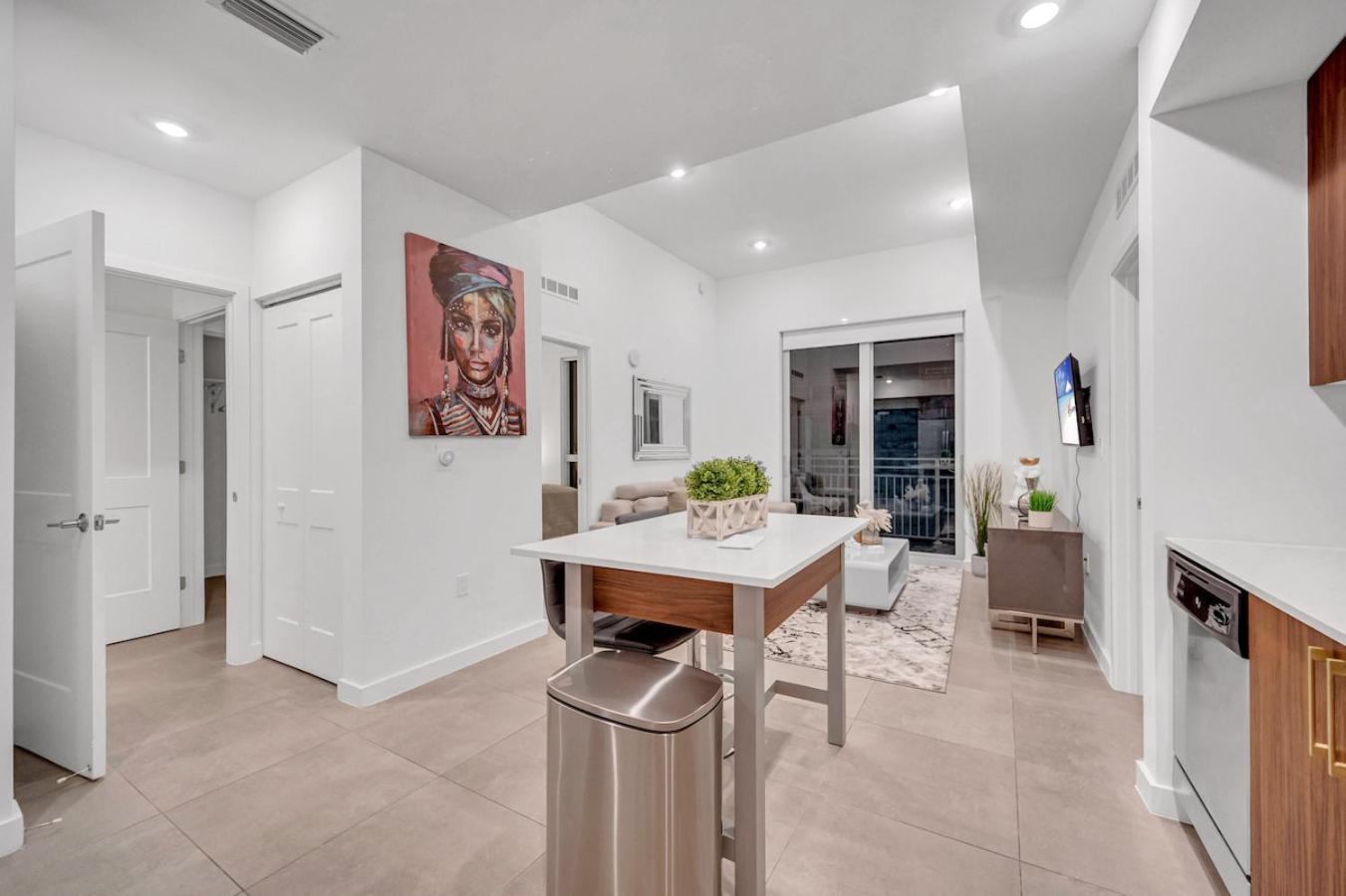 Modern Unit In The Heart Of Downtown Miami With Free Parkingアパートメント エクステリア 写真