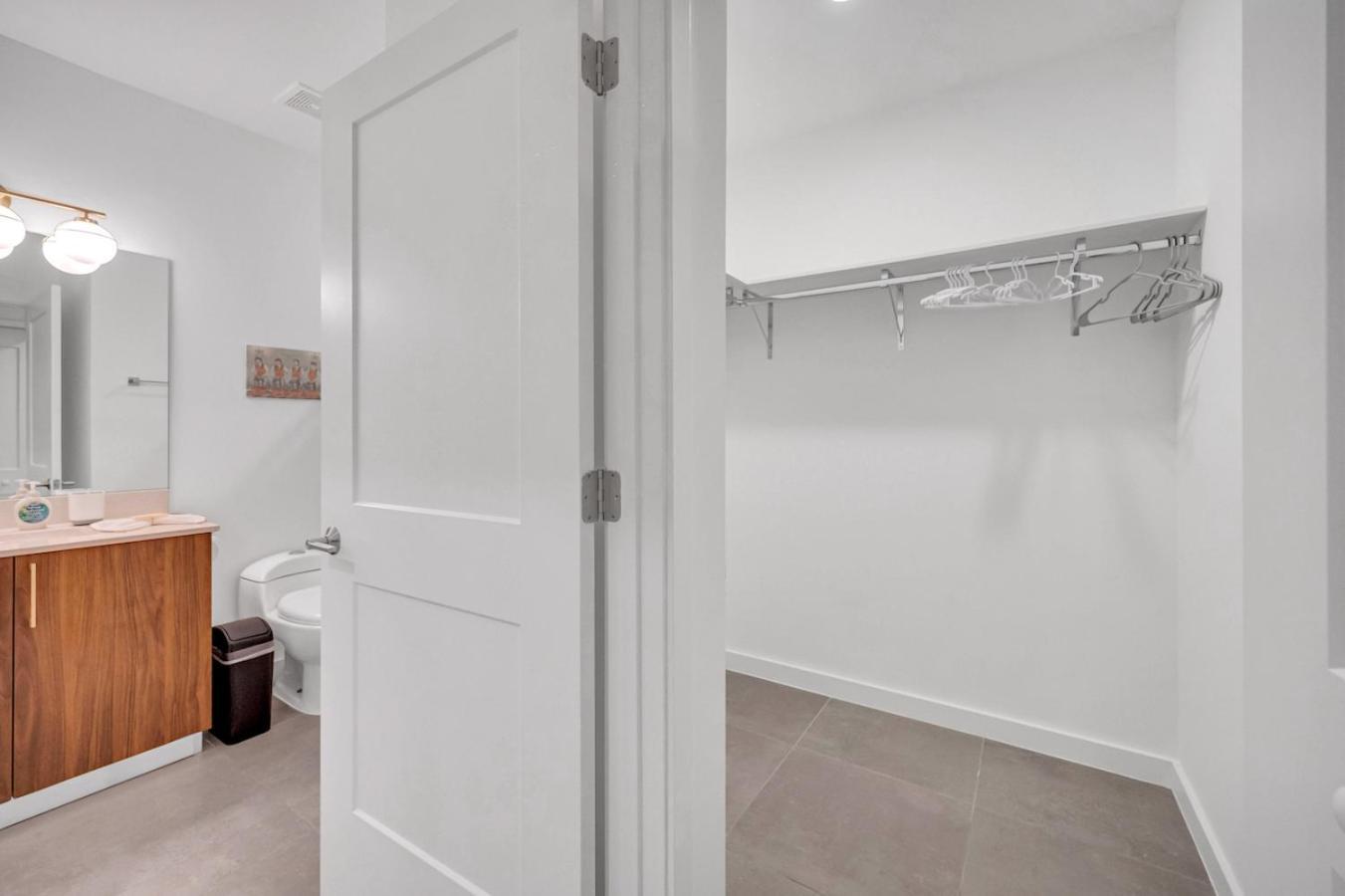 Modern Unit In The Heart Of Downtown Miami With Free Parkingアパートメント エクステリア 写真