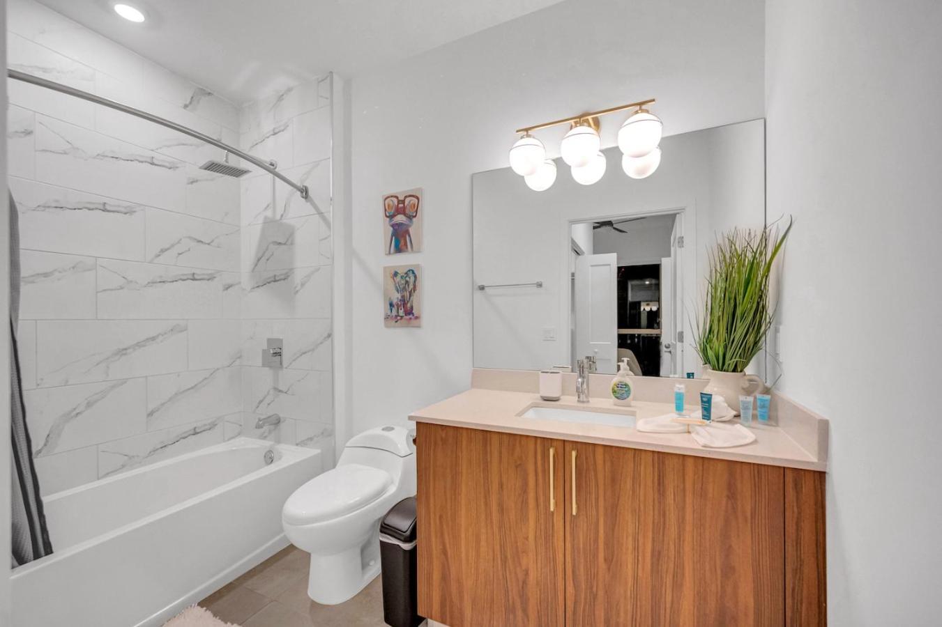 Modern Unit In The Heart Of Downtown Miami With Free Parkingアパートメント エクステリア 写真