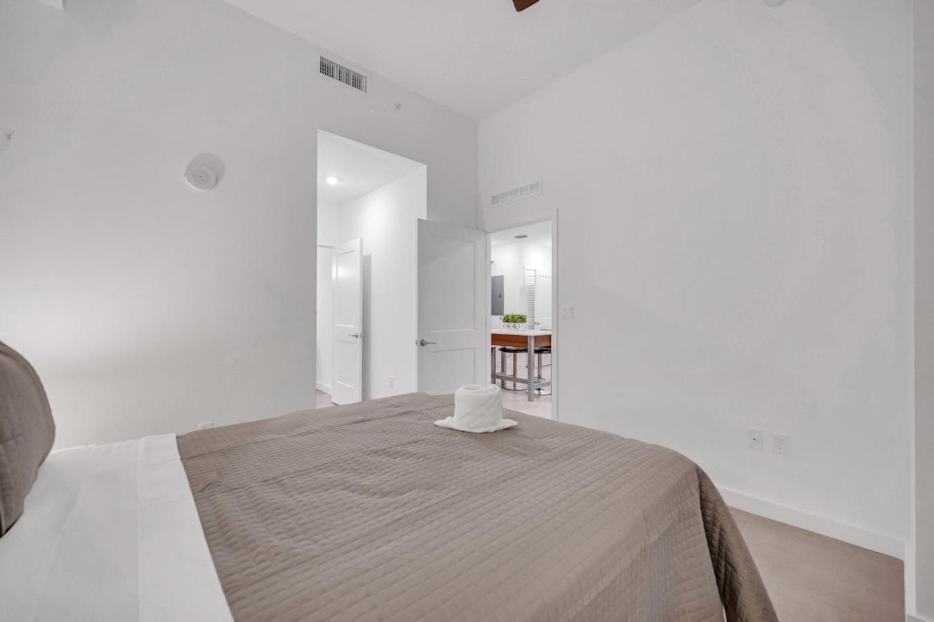 Modern Unit In The Heart Of Downtown Miami With Free Parkingアパートメント エクステリア 写真